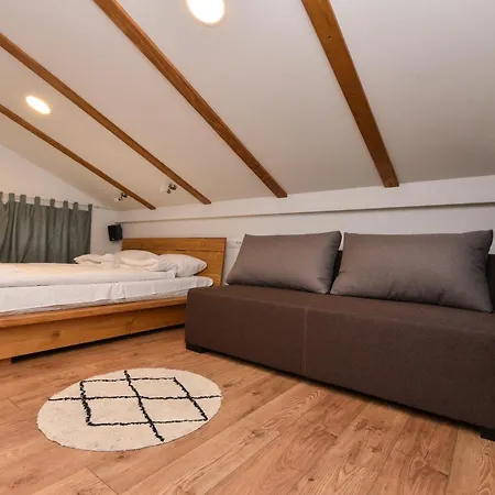 Banja Na Drini - Lux Vikendice Na Obali Reke Semesterbostad