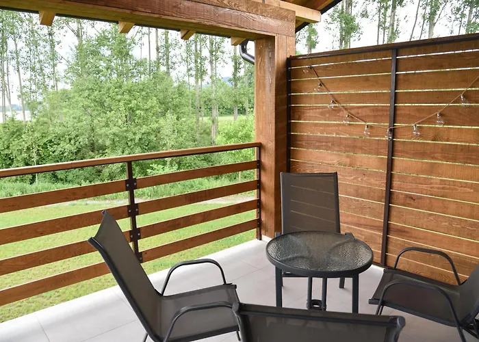 Banja Na Drini - Lux Vikendice, Apartmani, Na Obali Reke 別荘 *