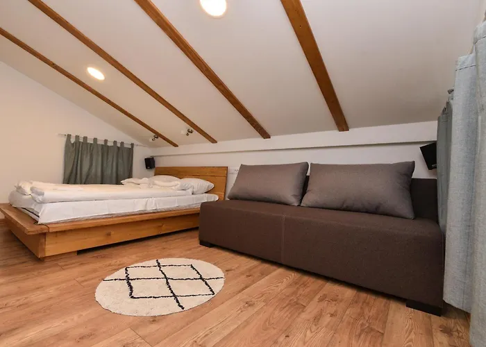 Banja Na Drini - Lux Vikendice, Apartmani, Na Obali Reke 別荘