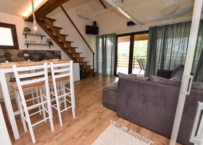 別荘 Banja Na Drini - Lux Vikendice, Apartmani, Na Obali Reke